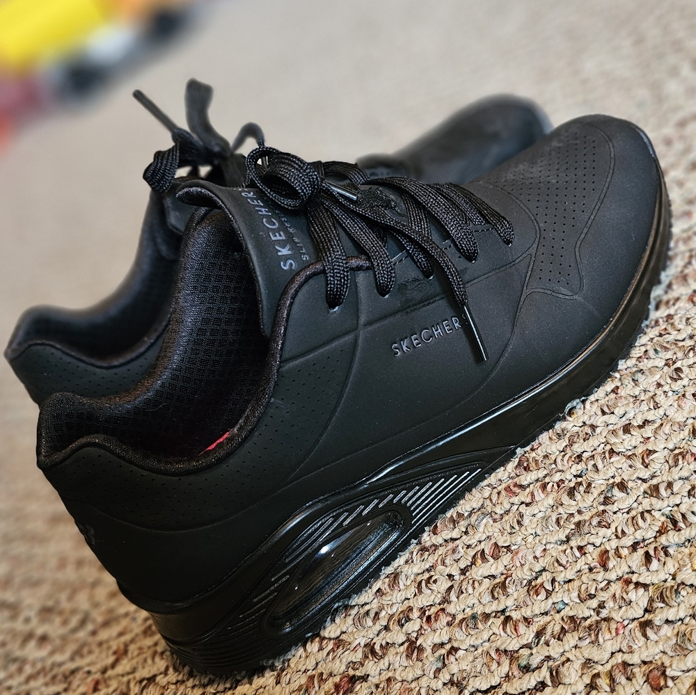 Skechers Uno Slip Resistant Work shoes